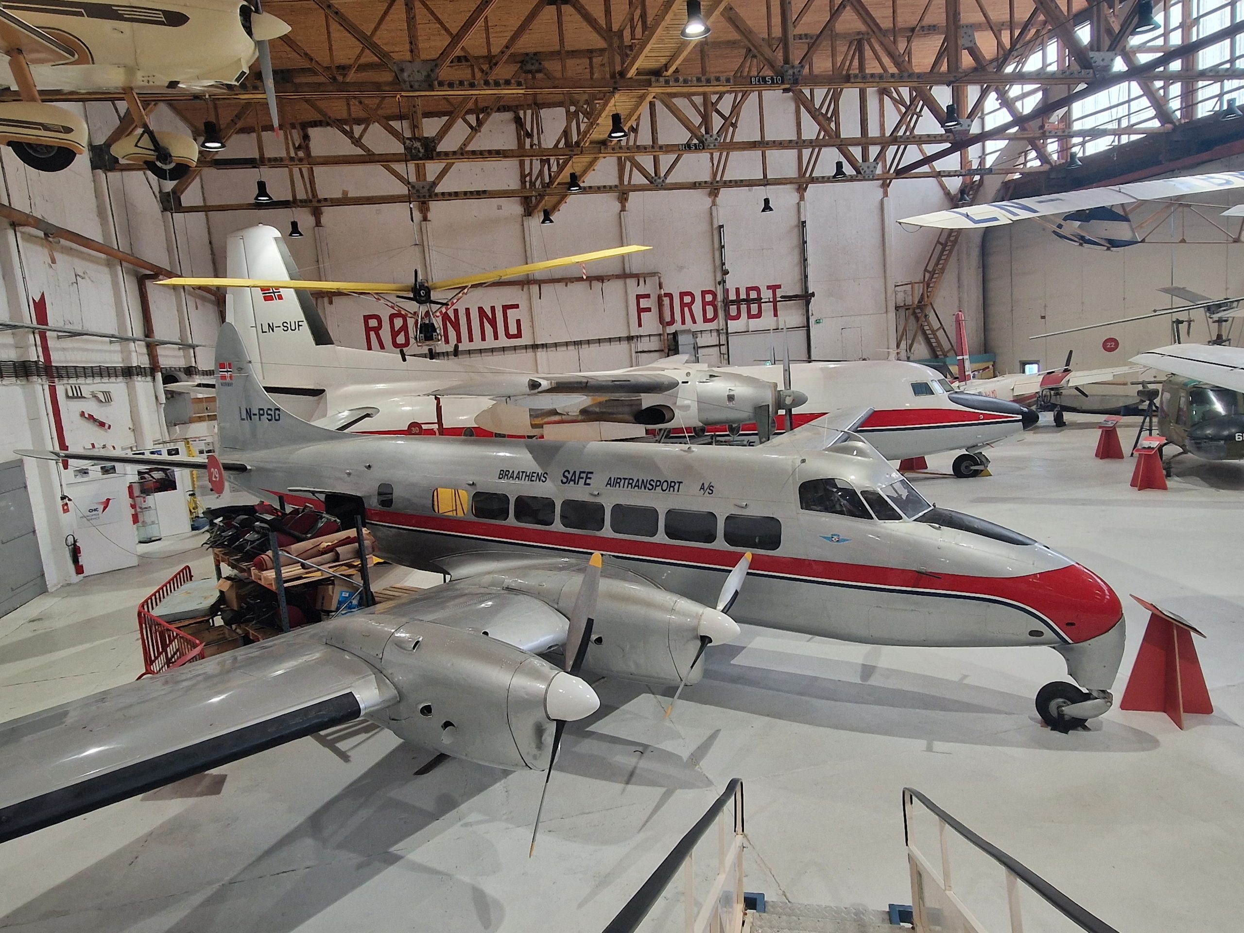 de Havilland DH 114 Heron