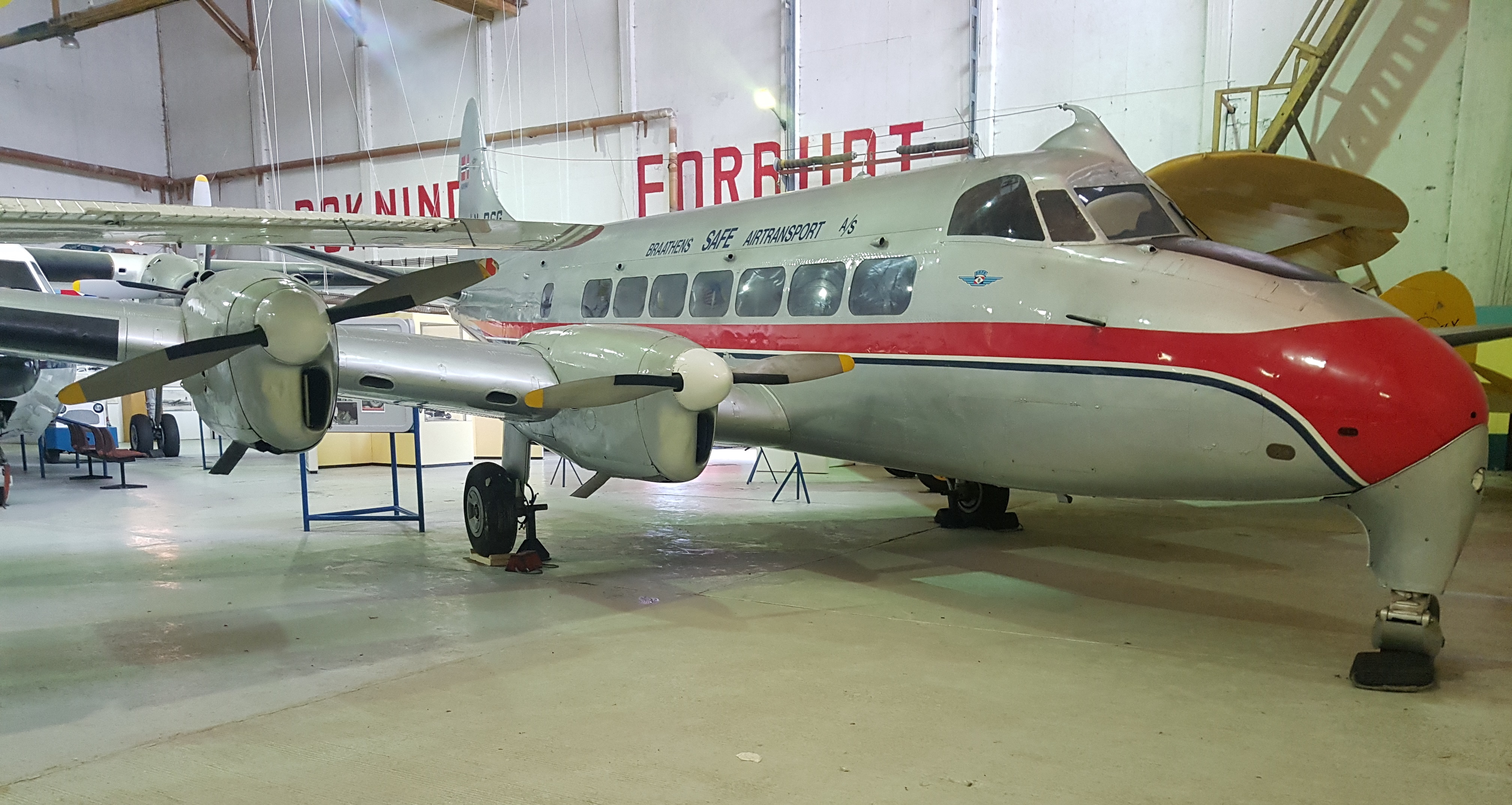 Flyhistorisk Museum Sola ønsker seg gjenstander fra Braathens SAFE!