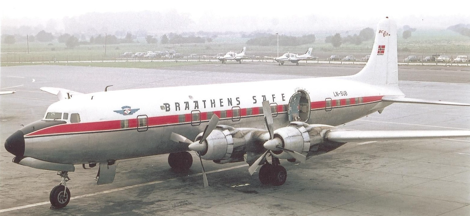 Hjelp oss å få Douglas DC-6B «LN-SUB» tilbake til Sola