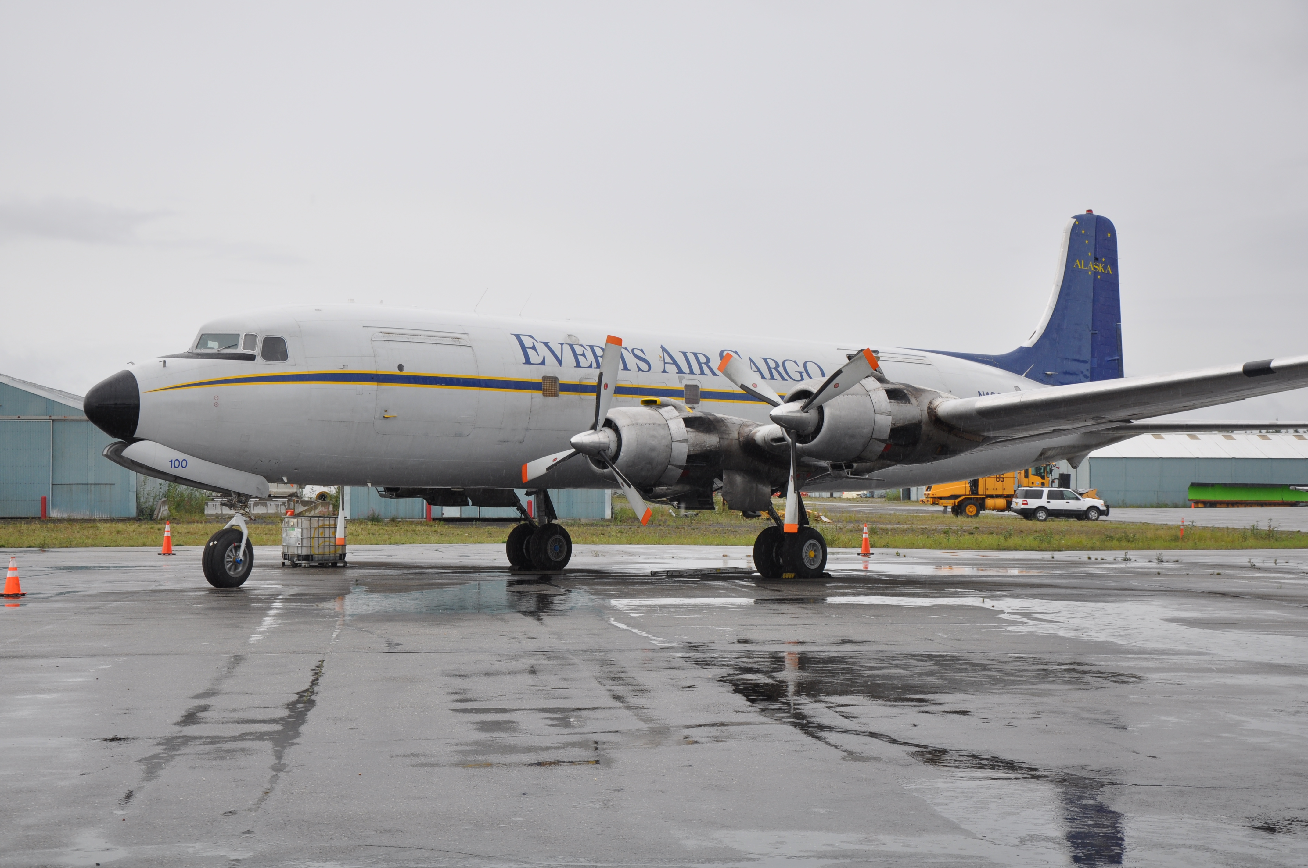 Til Alaska for å kjøpe DC-6B