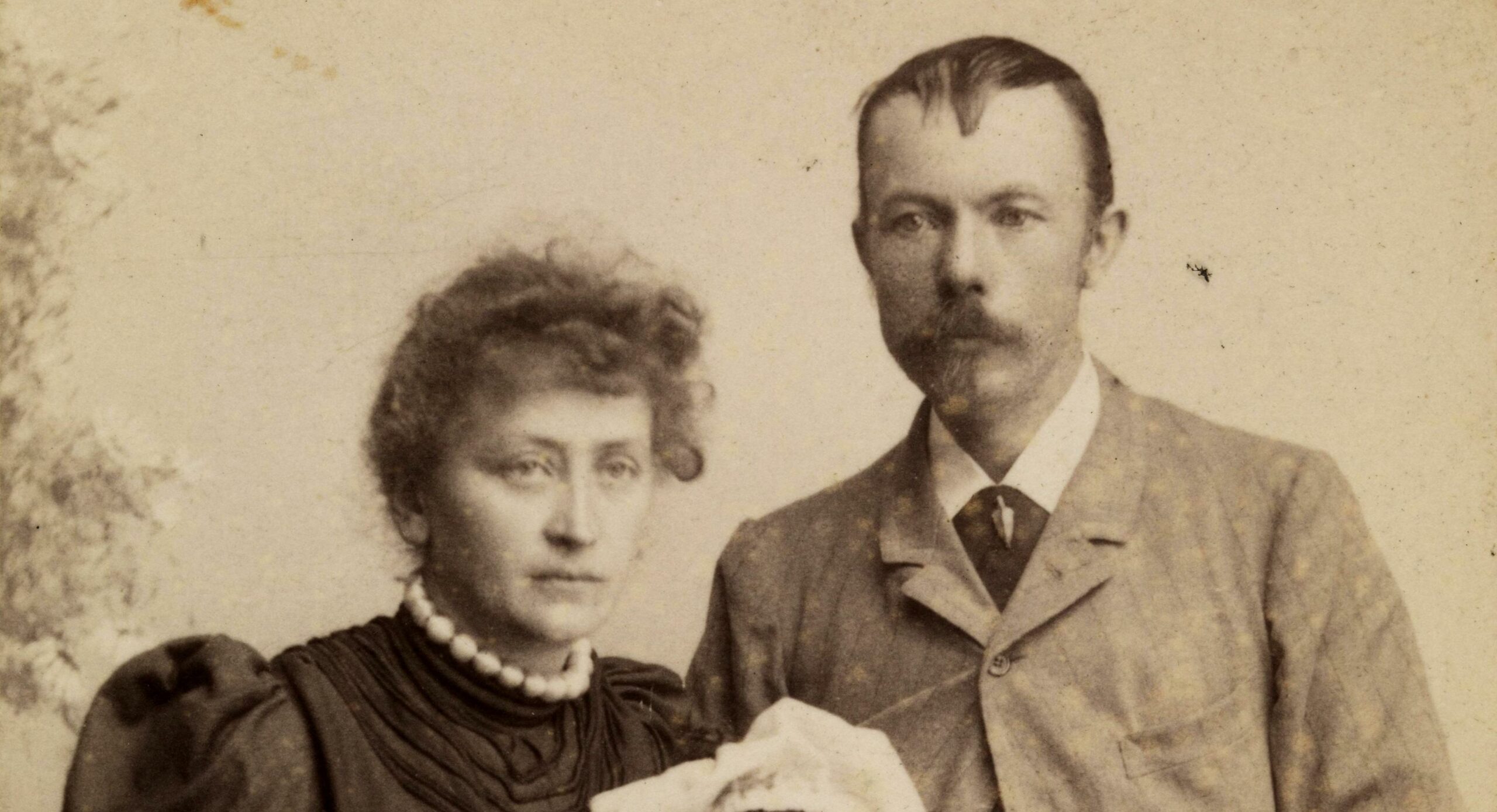 Sommaren 1892: Då Hulda blei forfattar og Arne skreiv Fred